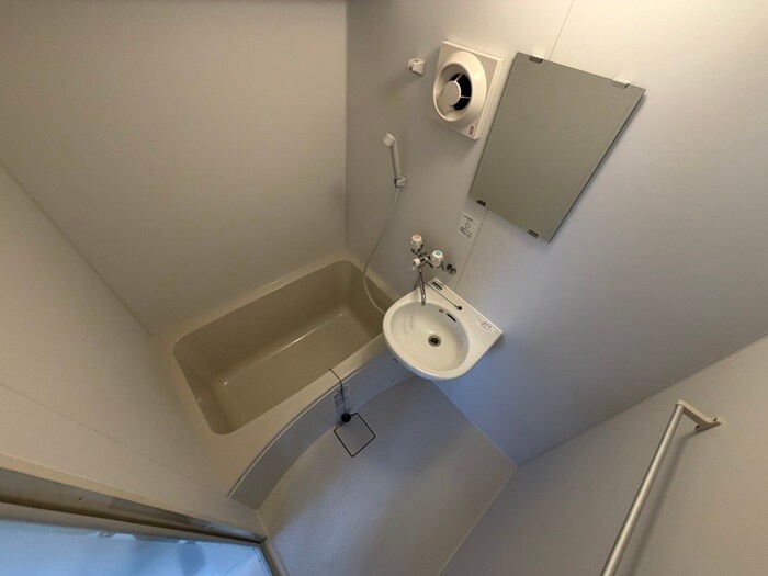 物件内観写真12　(バス／シャワールーム等)