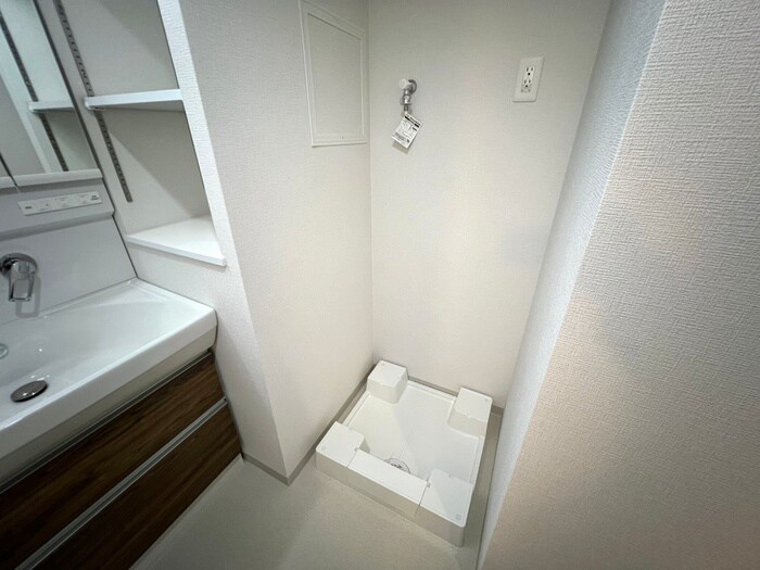 物件内観写真19　(洗濯機置場)