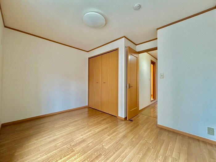 物件内観写真13　(居室)