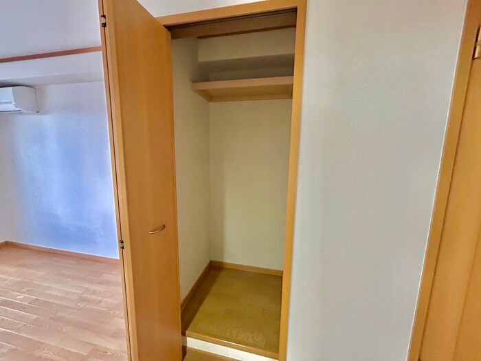 物件内観写真15　(収納)