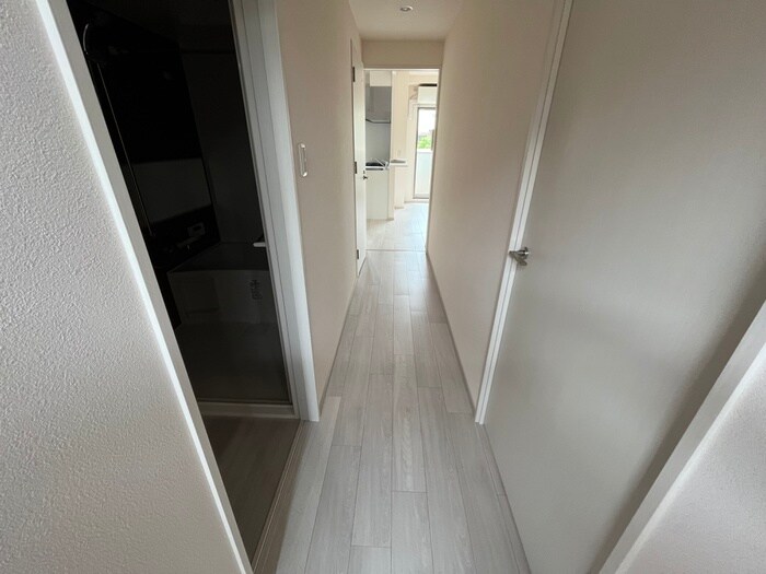 物件内観写真17　(廊下)