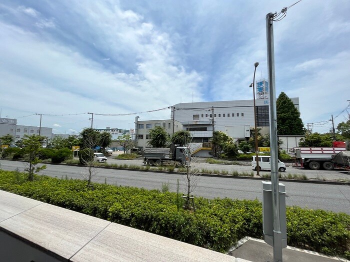 物件内観写真19　(室内からの展望)