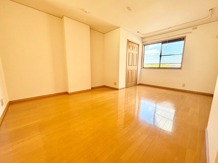 物件内観写真5　(居室)