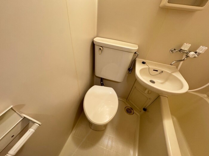 物件内観写真13　(トイレ)