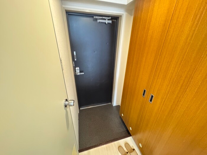 物件内観写真19　(玄関)
