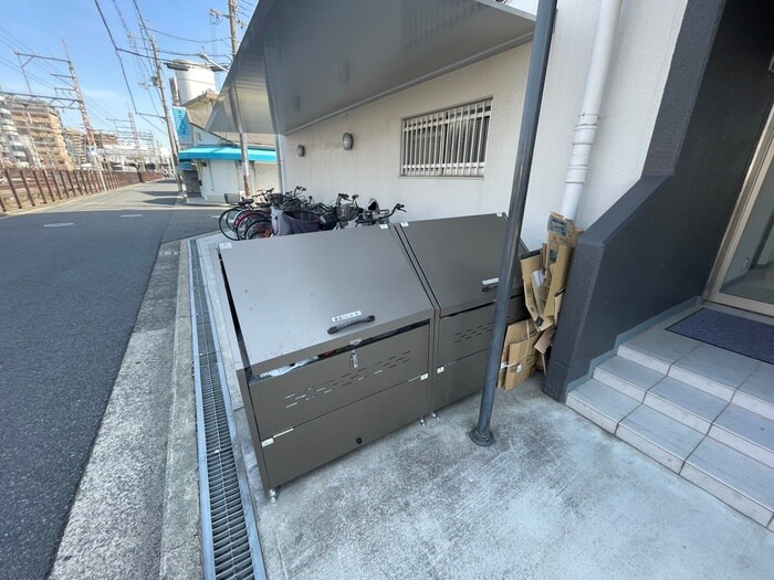 物件外観写真3　(建物設備)