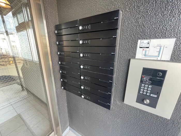 物件外観写真6　(建物設備)