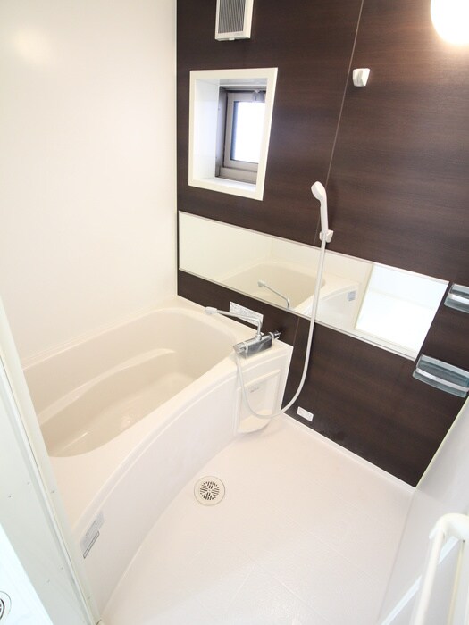 物件内観写真12　(バス／シャワールーム等)