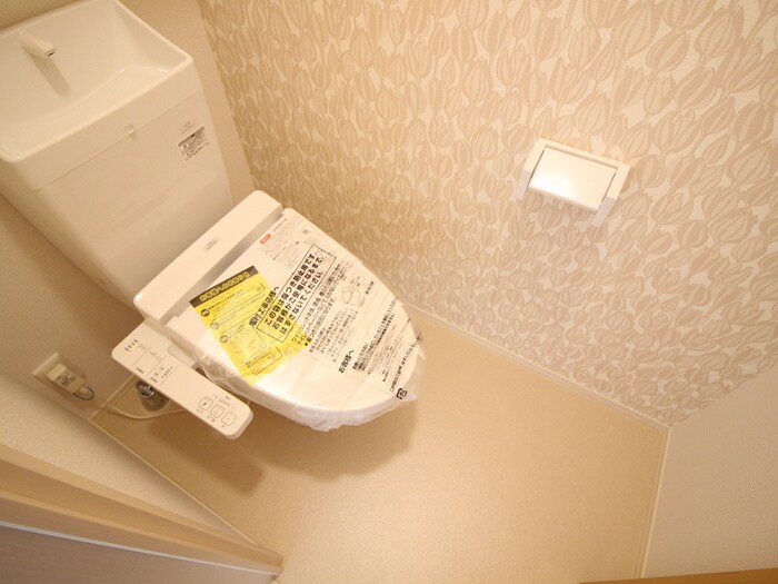 物件内観写真12　(トイレ)