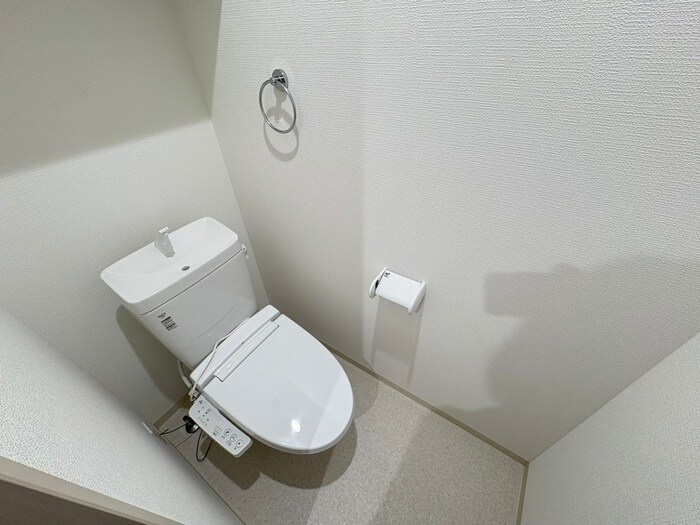 物件内観写真10　(トイレ)