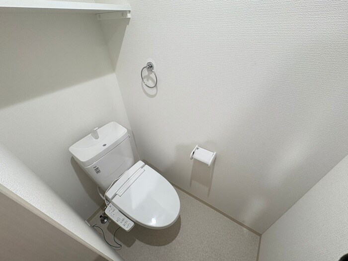 物件内観写真10　(トイレ)