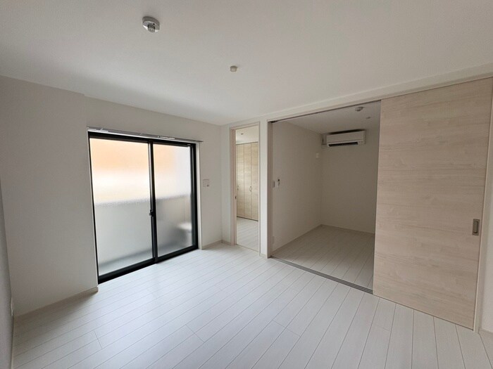 物件内観写真13　(居室)