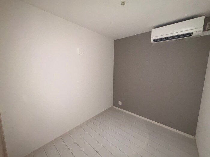 物件内観写真13　(居室)