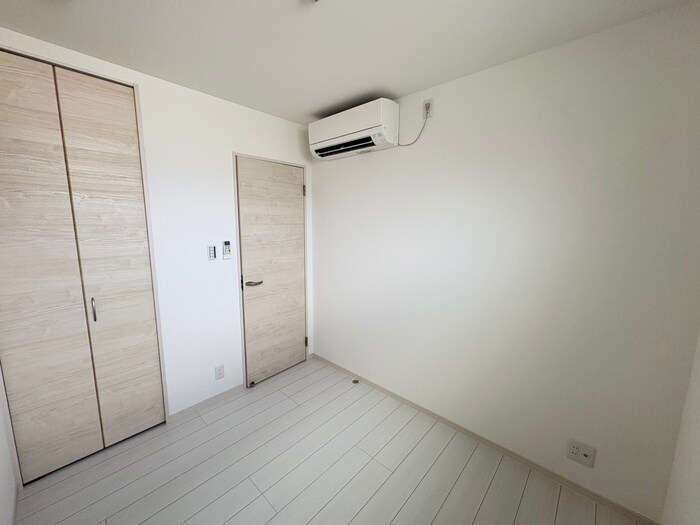 物件内観写真15　(居室)