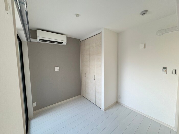 物件内観写真15　(居室)