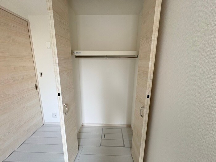 物件内観写真16　(収納)