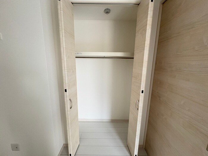 物件内観写真16　(収納)