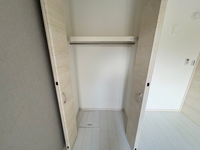 物件内観写真16　(収納)