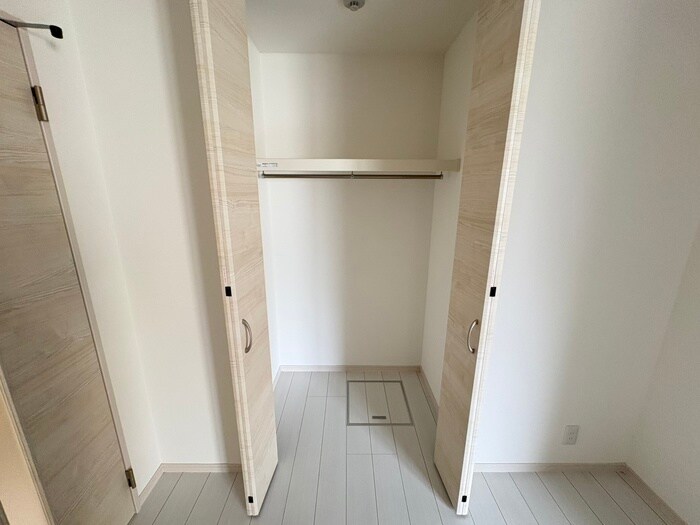 物件内観写真17　(収納)