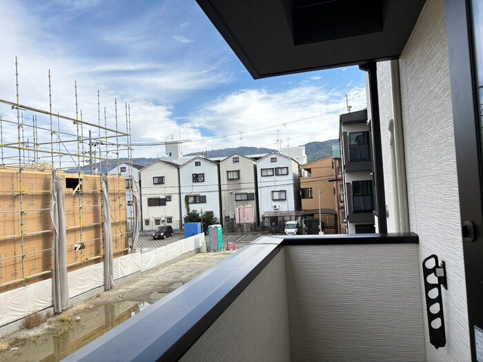 物件内観写真20　(室内からの展望)