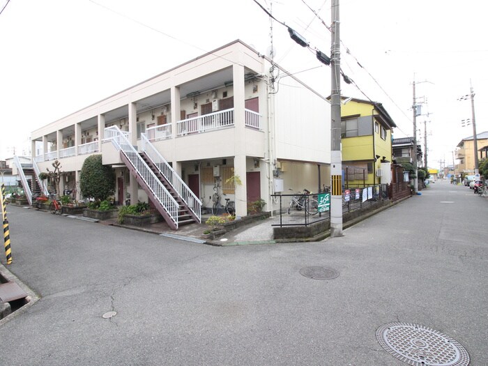 物件外観写真2　(外観写真)