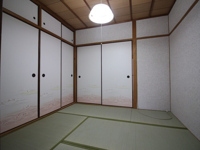 物件内観写真8　(居室)