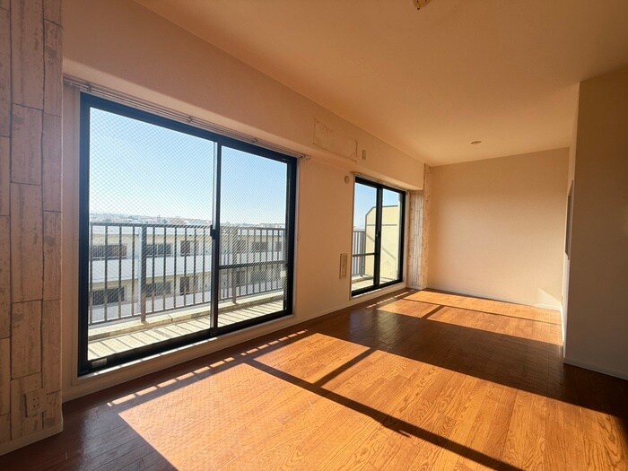 物件内観写真7　(居室)