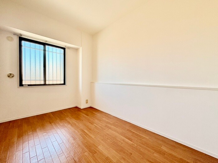 物件内観写真9　(居室)