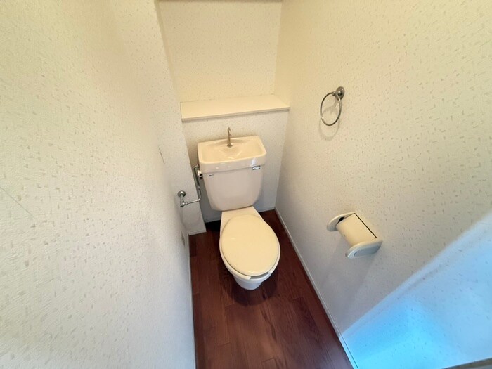 物件内観写真11　(トイレ)