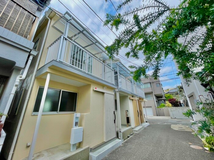 物件外観写真2　(外観写真)