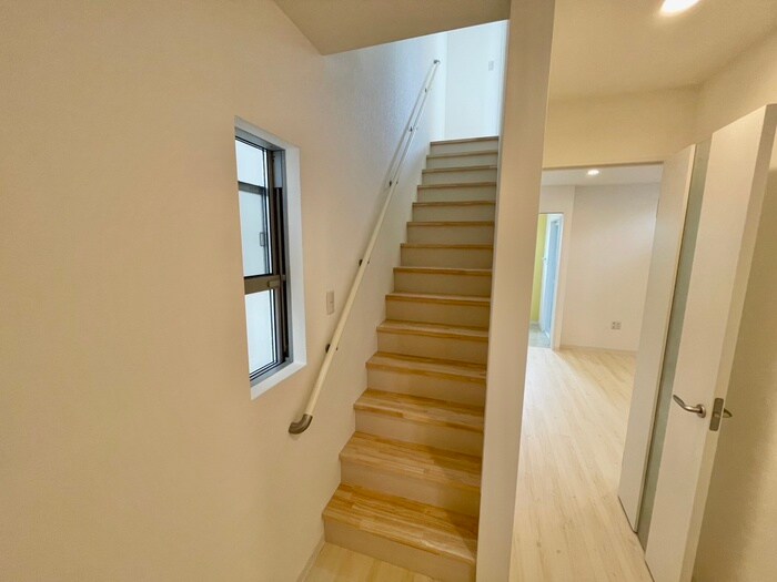 物件内観写真17　(廊下)