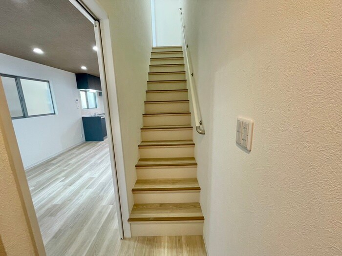 物件内観写真19　(廊下)