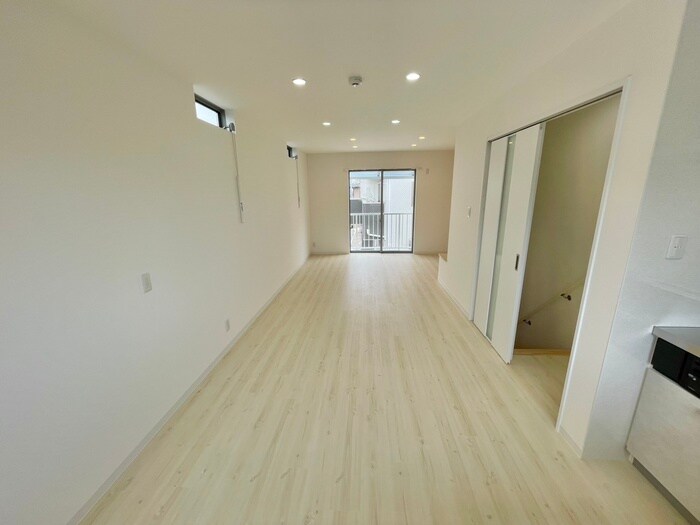 物件内観写真21　(居室)