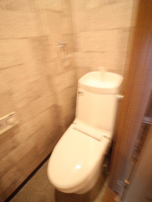 物件内観写真12　(トイレ)