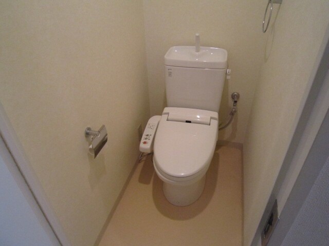 物件内観写真11　(トイレ)