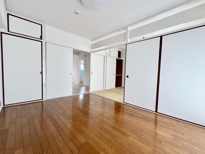 物件内観写真8　(居室)