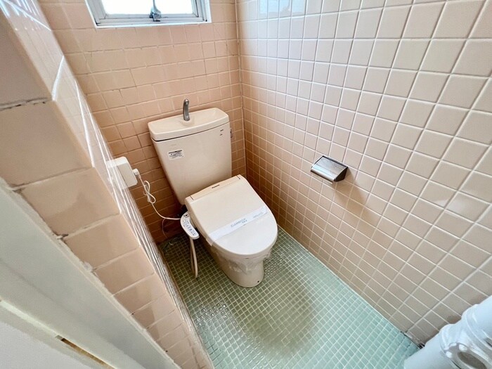 物件内観写真15　(トイレ)