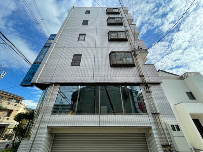 物件外観写真6　(外観写真)