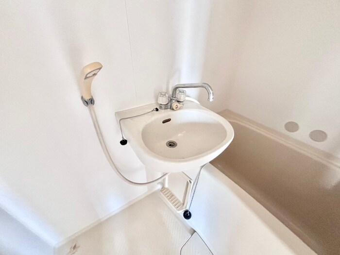 物件内観写真14　(洗面)