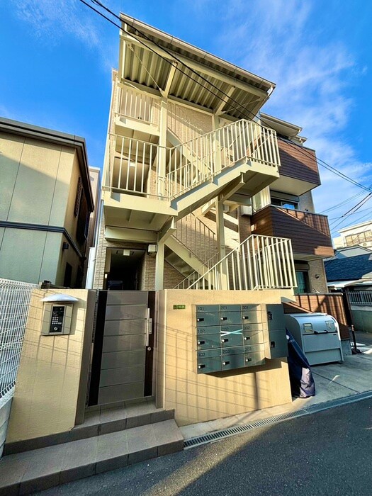 物件外観写真1　(外観写真)