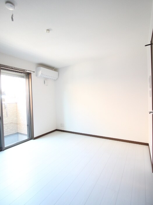 物件内観写真11　(居室)