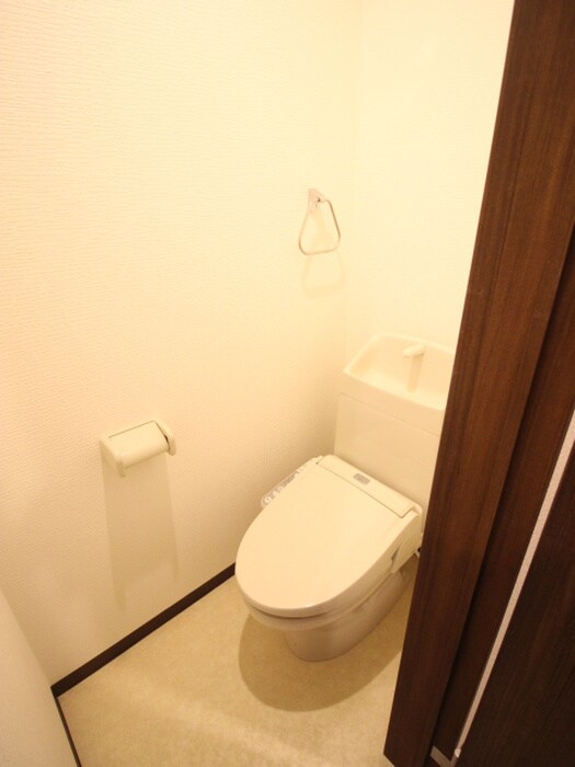 物件内観写真16　(トイレ)