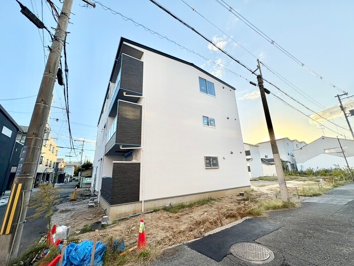 物件外観写真4　(外観写真)