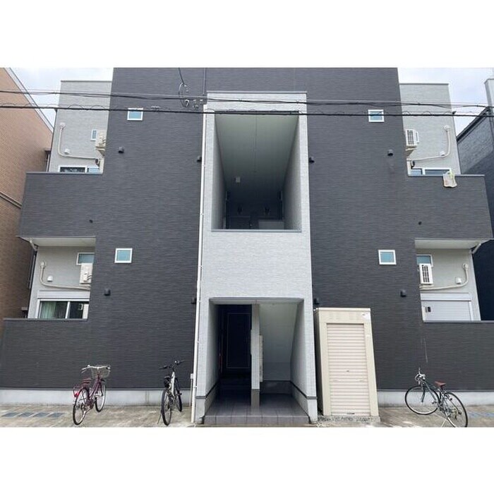 物件外観写真1　(外観写真)