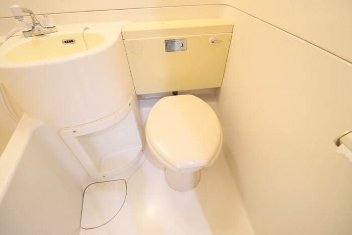 物件内観写真12　(トイレ)