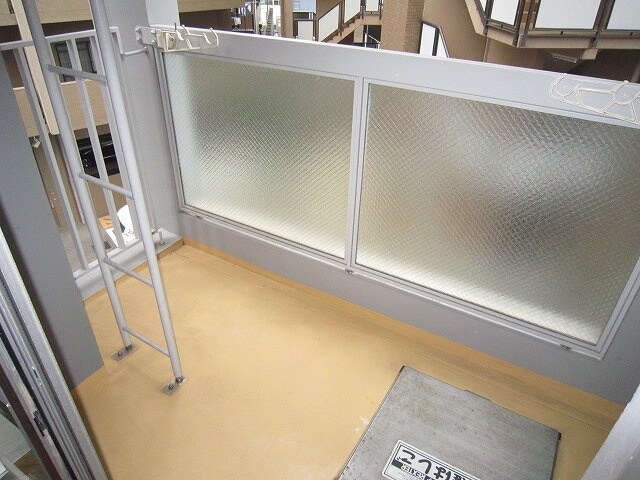 物件内観写真12　(ベランダ・バルコニー)