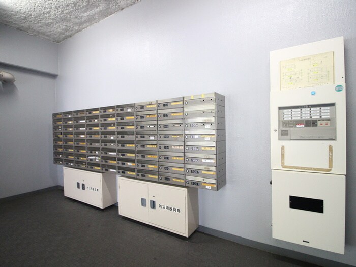 物件外観写真6　(建物設備)