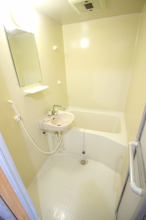 物件内観写真8　(バス／シャワールーム等)