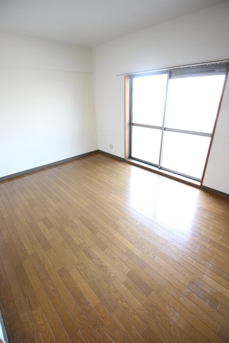 物件内観写真16　(居室)