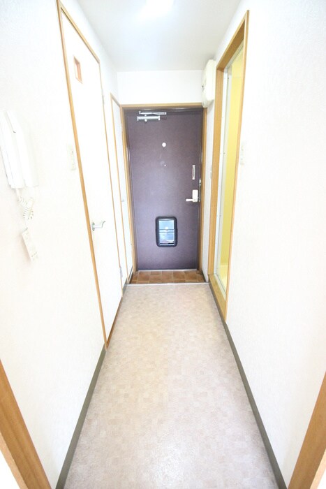 物件内観写真21　(廊下)